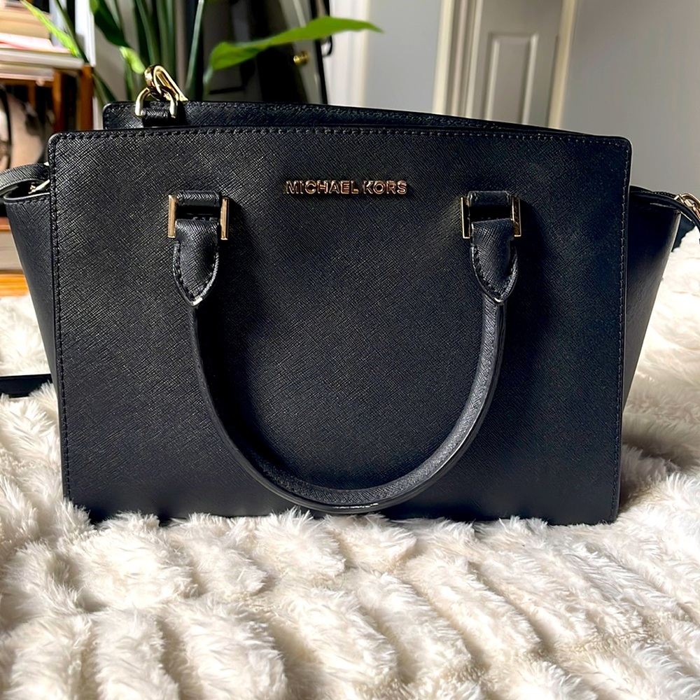 Medium Sized USED Black Michael Kors Bag